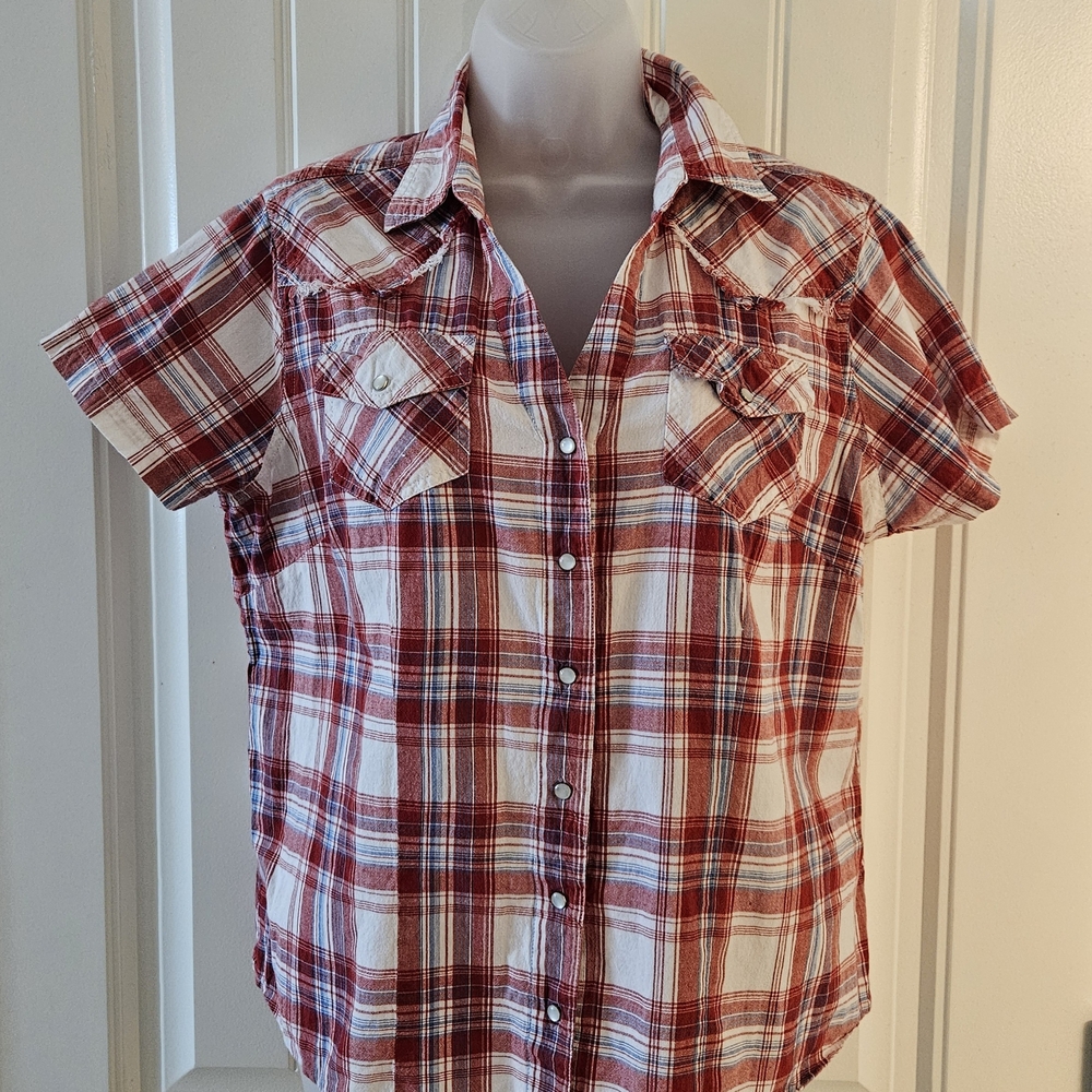 Plaid Button-Up Women's Blouse